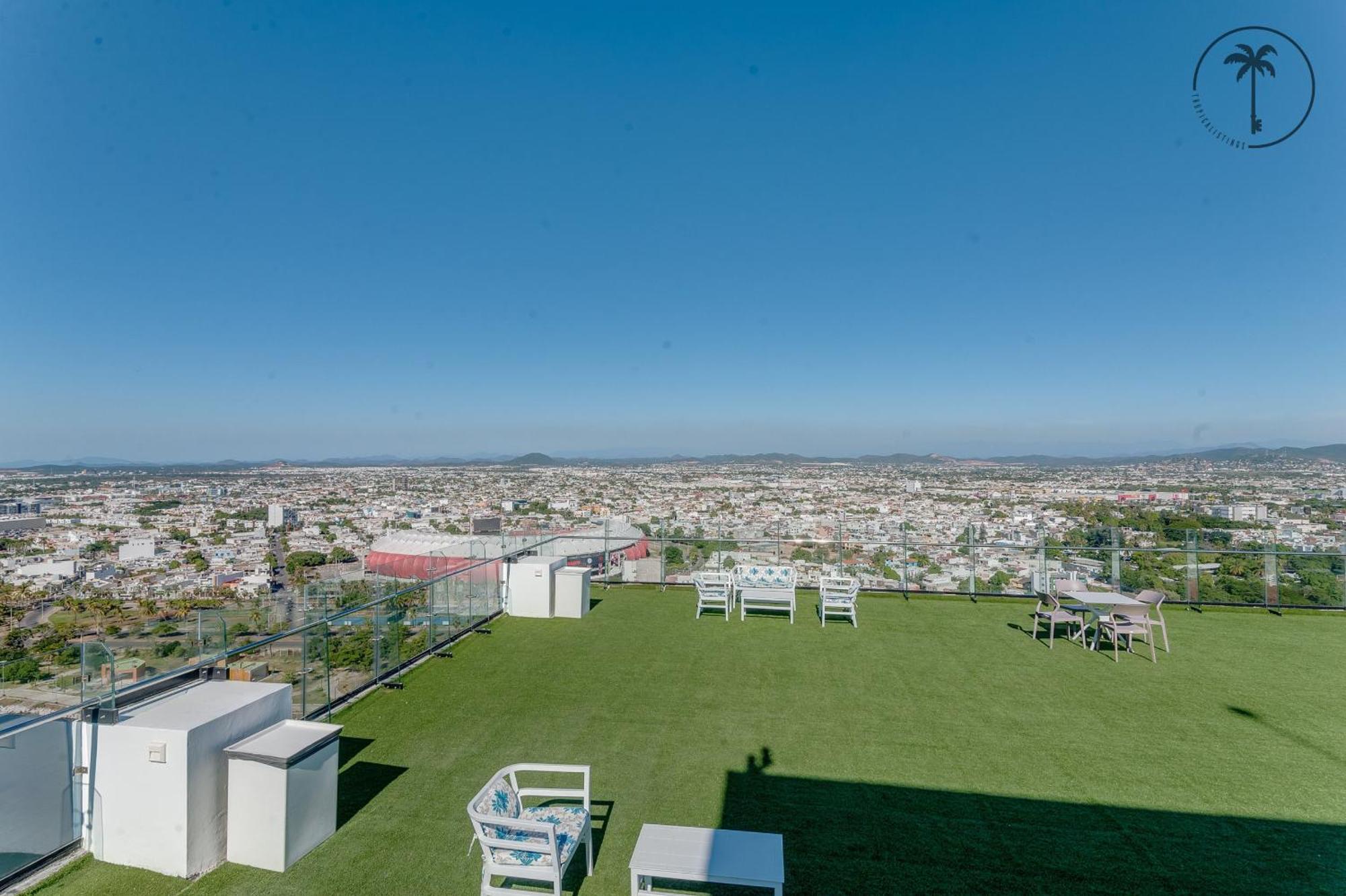 Garza. Lujoso departamento a pasos del malecón Apartamento Mazatlán Exterior foto